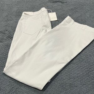 #383. NWT! Limelush White Denim Pants with Elastic Waist. Size XL Tall.